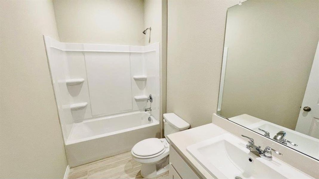 Furnished interior view inside a new home in Sunnycreek, Fort Worth (Image 4). Furnished interior view inside a new home in Sunnycreek, Fort Worth (Image 4).