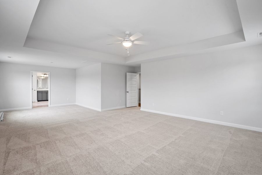 Spacious, unfurnished interior of a new home in Sweetbrier, Durham (Image 35).