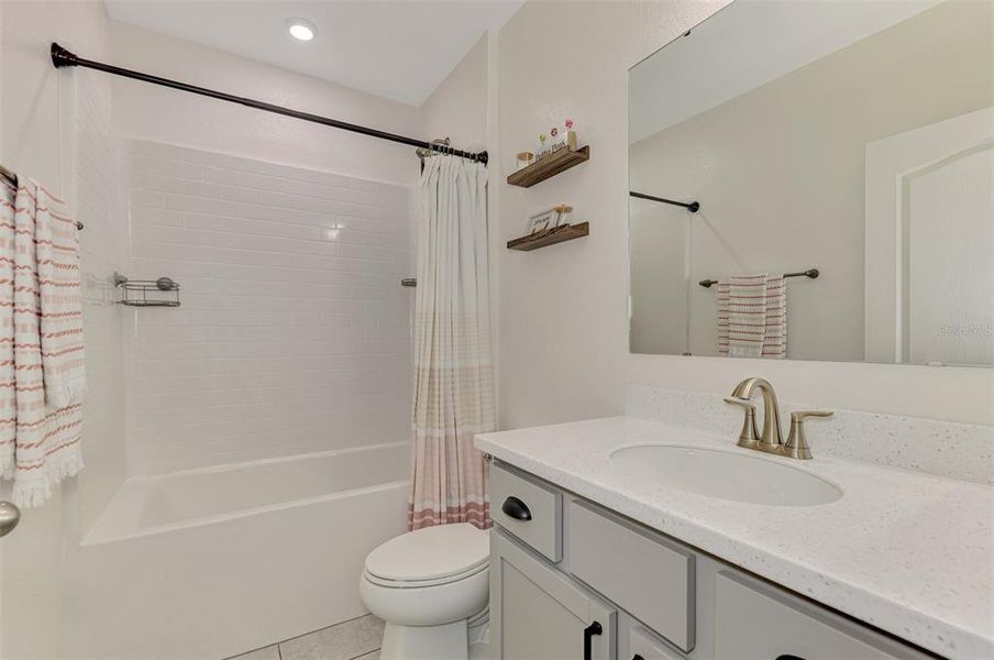 Furnished interior view inside a new home in , Punta Gorda (Image 38).