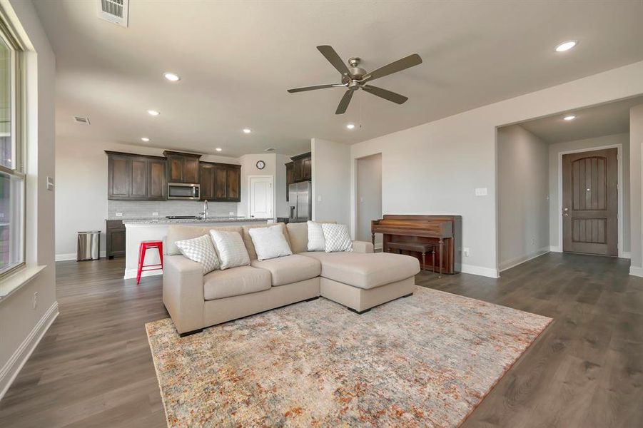 Furnished interior view inside a new home in Fair Oaks, Bridgeport (Image 15).