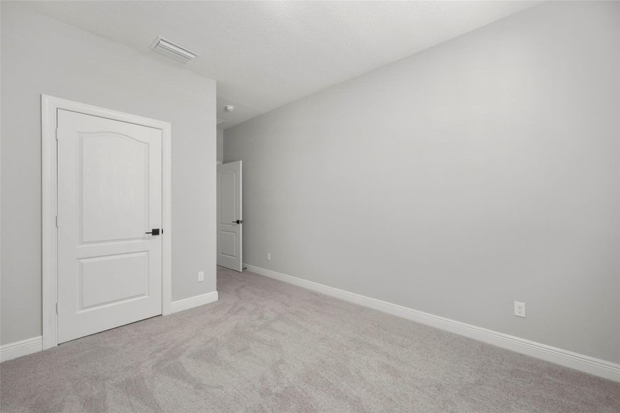 Spacious, unfurnished interior of a new home in Celebration Pointe, Fort Pierce (Image 12). Spacious, unfurnished interior of a new home in Celebration Pointe, Fort Pierce (Image 12).