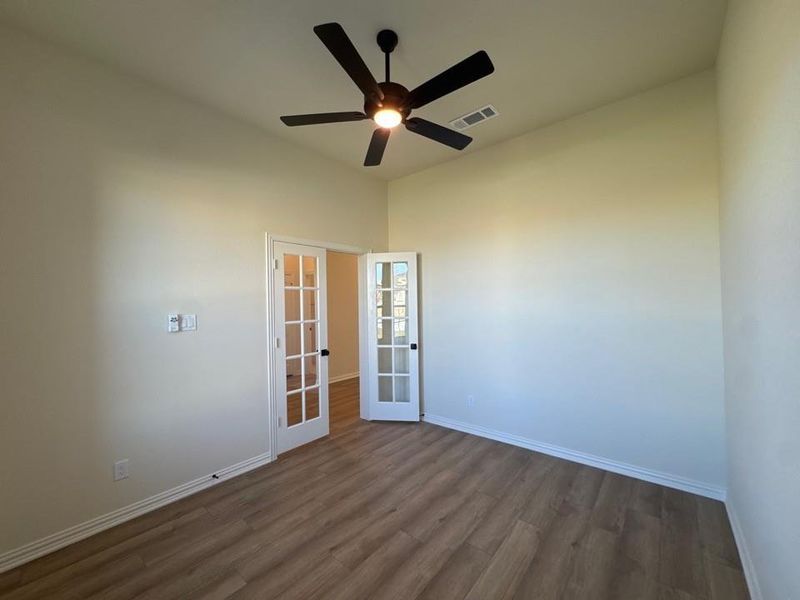Spacious, unfurnished interior of a new home in Fairview Meadows, New Fairview (Image 14).