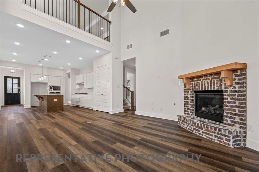 Spacious, unfurnished interior of a new home in Goodland, Midlothian (Image 20).