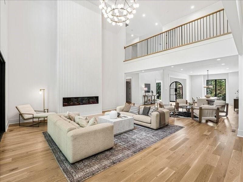 Furnished interior view inside a new home in , Alpharetta (Image 65).