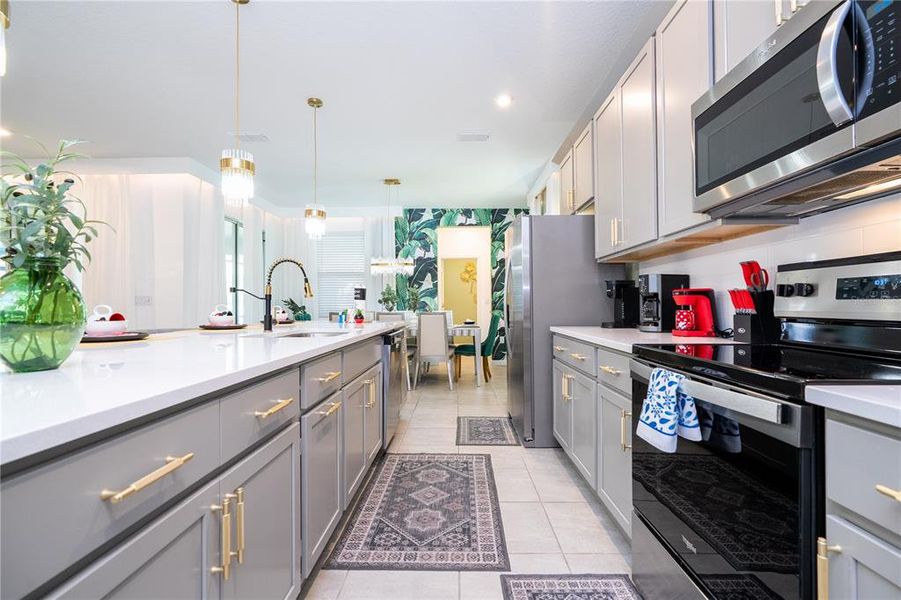Furnished interior view inside a new home in , Kissimmee (Image 34).
