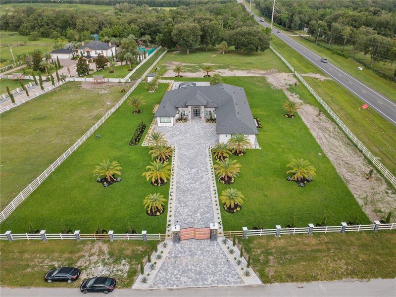 Image 73 of a home in .