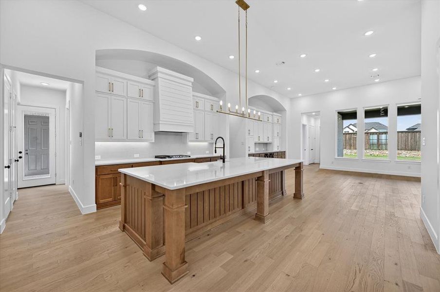 Furnished interior view inside a new home in Quail Hollow, Rockwall (Image 9).