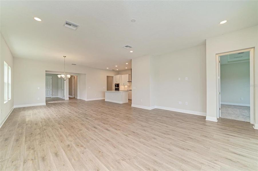 Spacious, unfurnished interior of a new home in Two Rivers, Zephyrhills (Image 23).