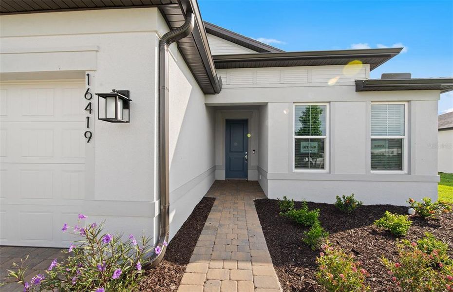 Exterior details and patio area of a home in Reagan Landing, Bradenton (Image 19).