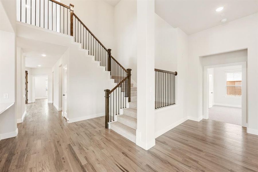 Spacious, unfurnished interior of a new home in Rockwood, Mansfield (Image 30).