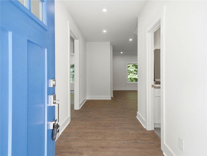 Spacious, unfurnished interior of a new home in , Marietta (Image 40).