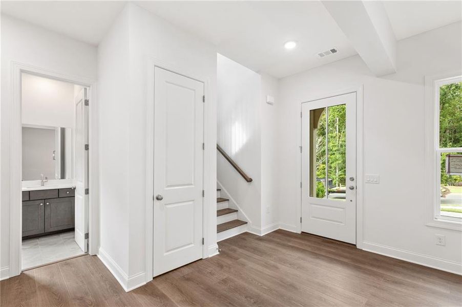 Spacious, unfurnished interior of a new home in Ashbury Commons, Powder Springs (Image 30).