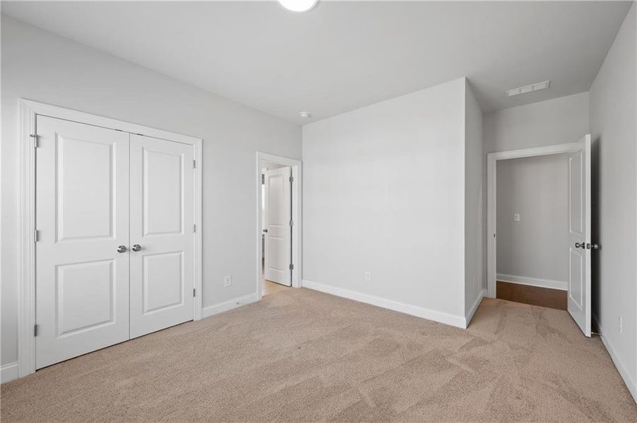 Spacious, unfurnished interior of a new home in Palisades Single Family, Cumming (Image 42).