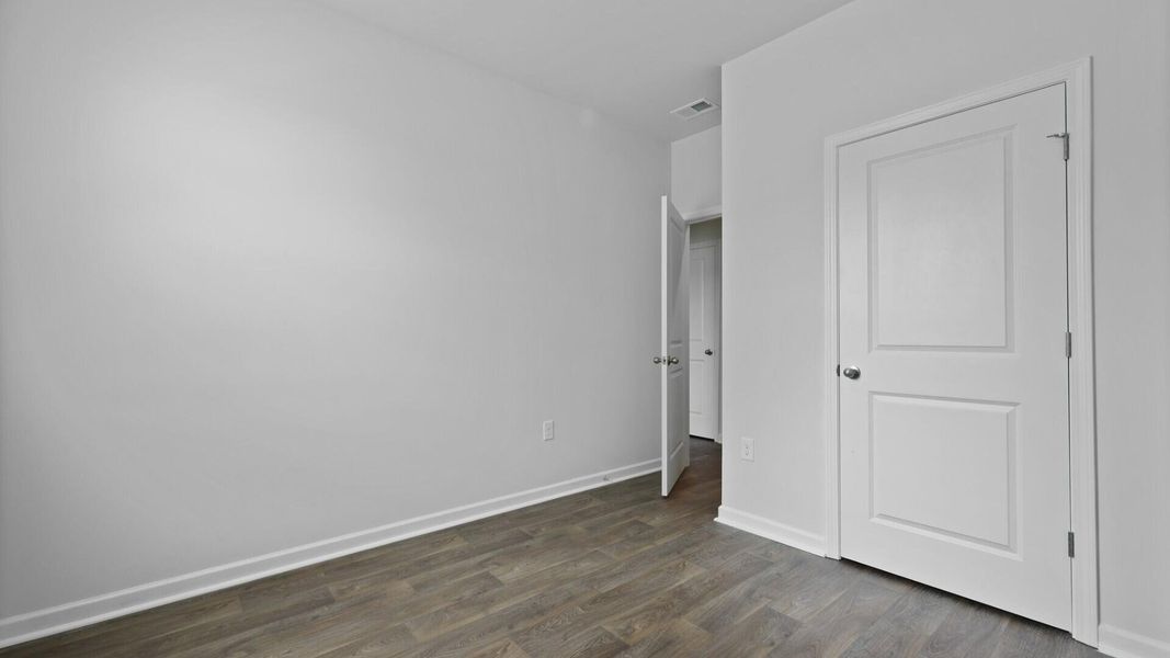 Spacious, unfurnished interior of a new home in North Shore, Summerton (Image 28).