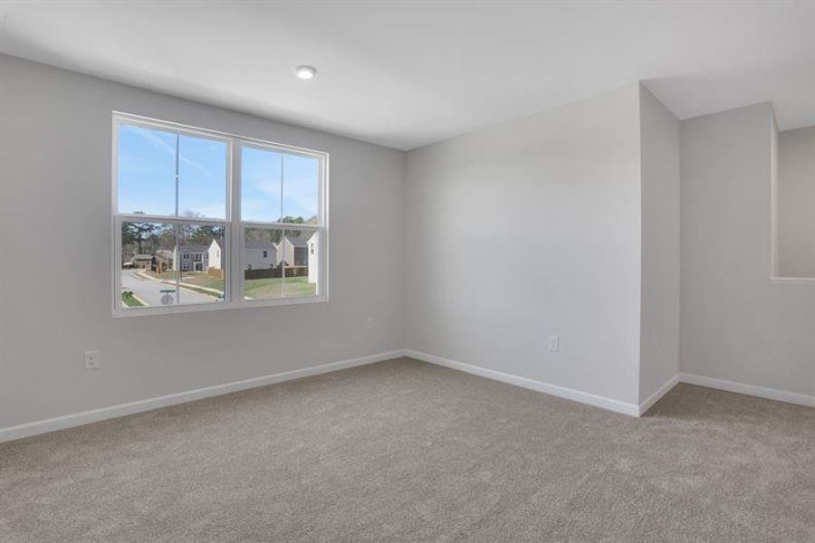 Spacious, unfurnished interior of a new home in Summertree, Stone Mountain (Image 42).