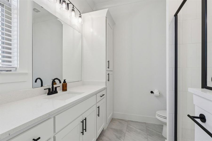 Furnished interior view inside a new home in The Resort on Eagle Mt. Lake, Fort Worth (Image 22). Furnished interior view inside a new home in The Resort on Eagle Mt. Lake, Fort Worth (Image 22).