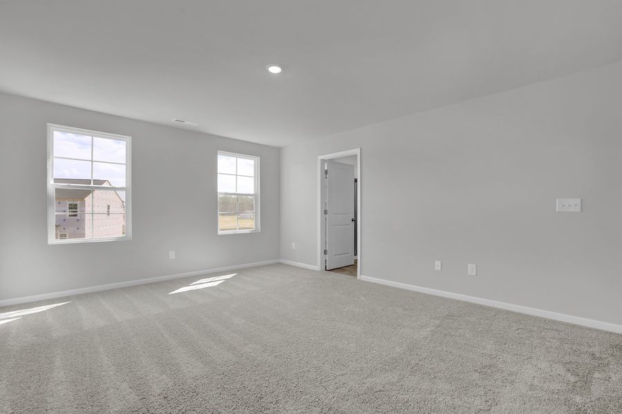 Spacious, unfurnished interior of a new home in River Tide Farms, Bolivia (Image 18). Spacious, unfurnished interior of a new home in River Tide Farms, Bolivia (Image 18).