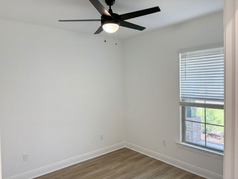 Spacious, unfurnished interior of a new home in Young Oaks, Crestview (Image 18).