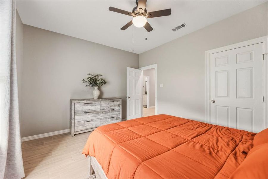 Furnished interior view inside a new home in , Fort Worth (Image 28).