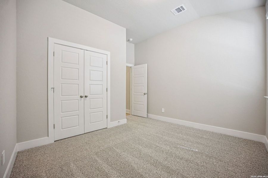 Spacious, unfurnished interior of a new home in Sagebrooke - Classic Series, San Antonio (Image 23).