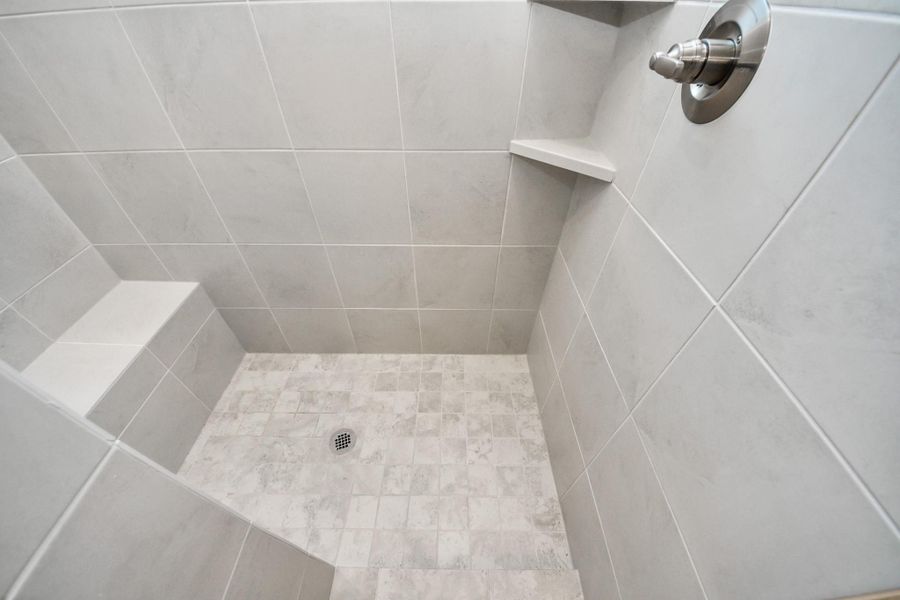 Close-up of interior finishes inside a home in Lexington Heights, Willis (Image 16).