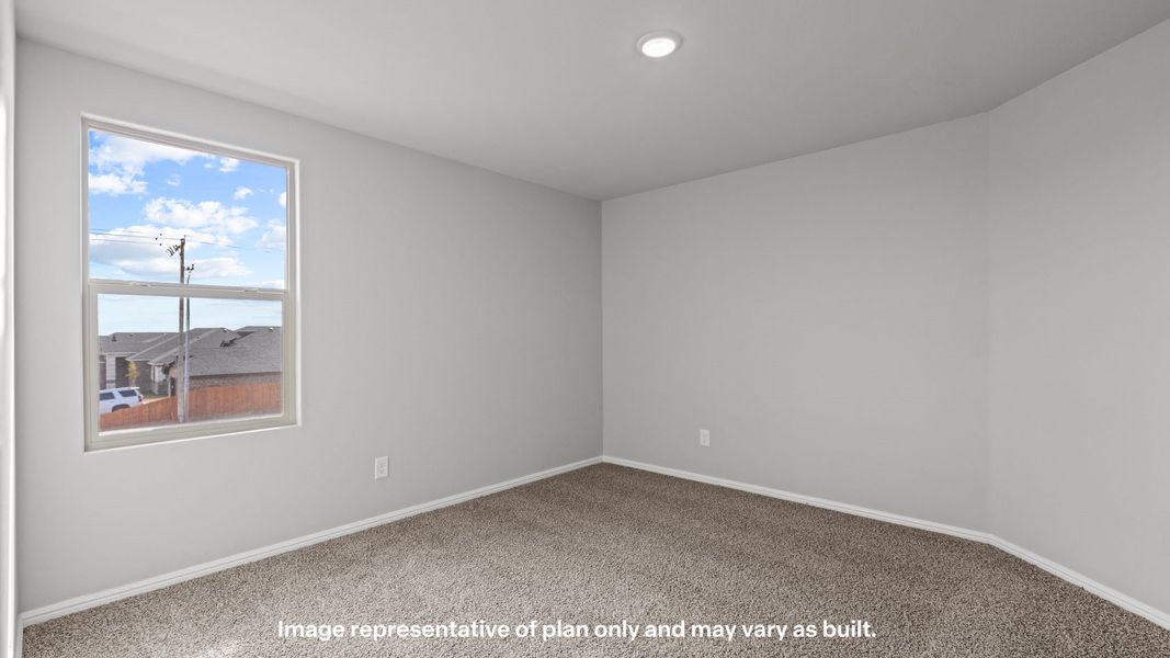 Spacious, unfurnished interior of a new home in Yukon Ridge, Odessa (Image 25).