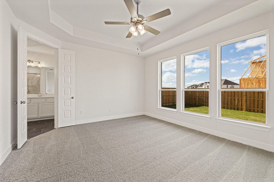 Spacious, unfurnished interior of a new home in Parmer Ranch, Georgetown (Image 29). Spacious, unfurnished interior of a new home in Parmer Ranch, Georgetown (Image 29).