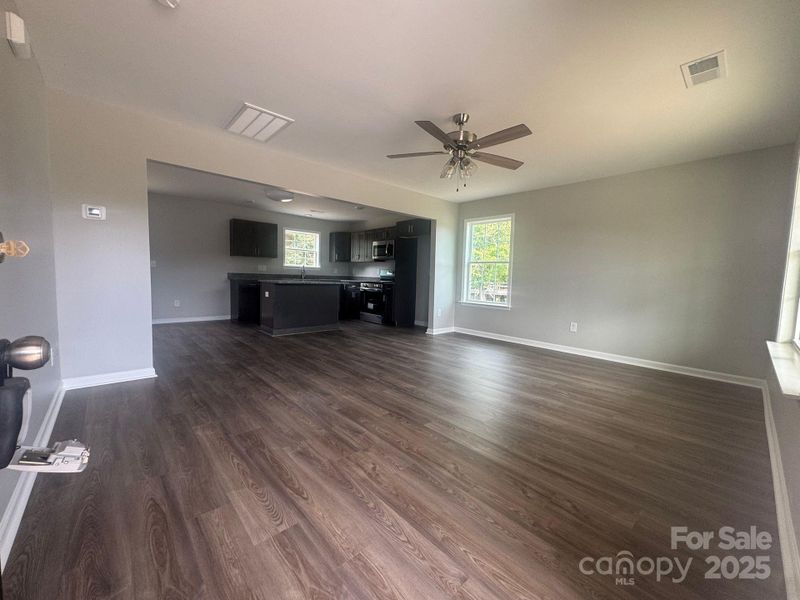 Spacious, unfurnished interior of a new home in , Pageland (Image 8).