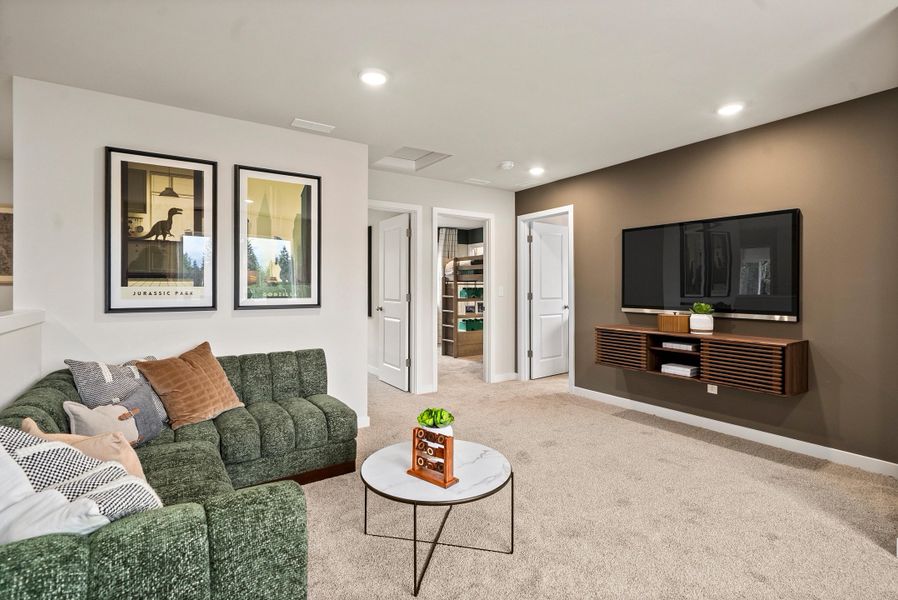 Furnished interior view inside a new home in , Leon Valley (Image 20). Furnished interior view inside a new home in , Leon Valley (Image 20).