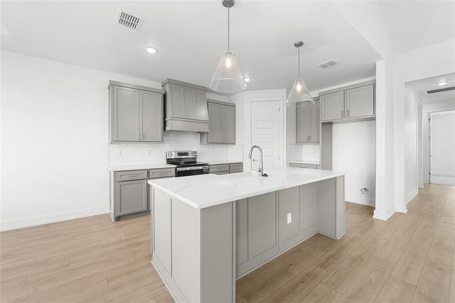 Furnished interior view inside a new home in Rosenthal Estates, Lorena (Image 6).