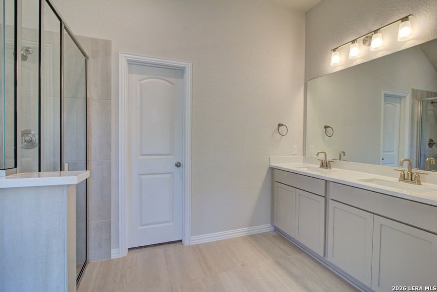 Furnished interior view inside a new home in Veramendi, New Braunfels (Image 9).
