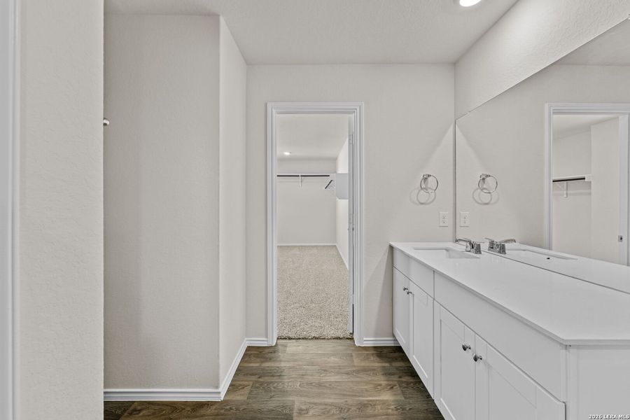 Furnished interior view inside a new home in Laurel Vistas, San Antonio (Image 10).