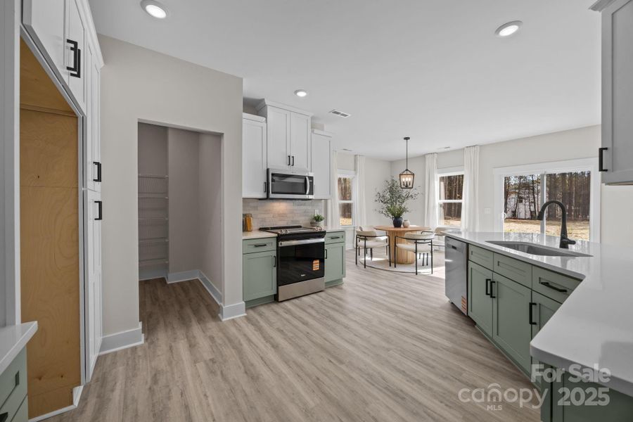 Furnished interior view inside a new home in , Gastonia (Image 15).