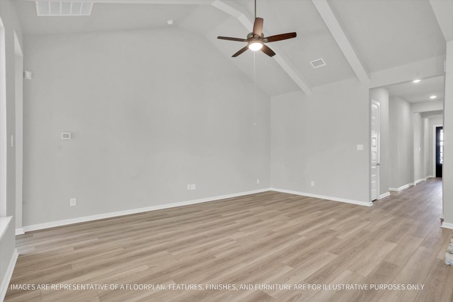 Spacious, unfurnished interior of a new home in River Ranch 55', Dayton (Image 16).