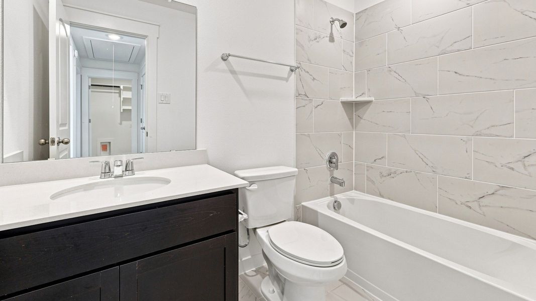 Furnished interior view inside a new home in Walden Pond, Forney (Image 5).