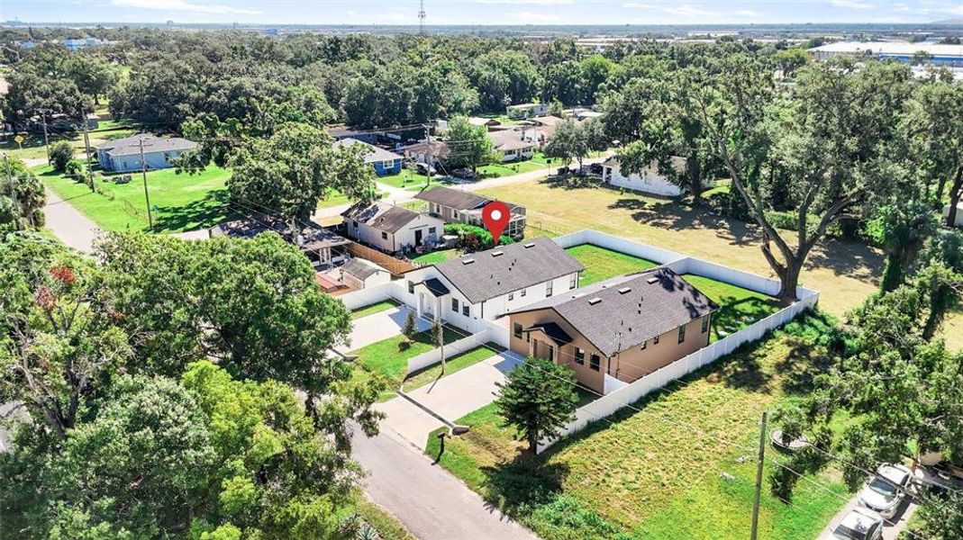 Image 33 of a home in .