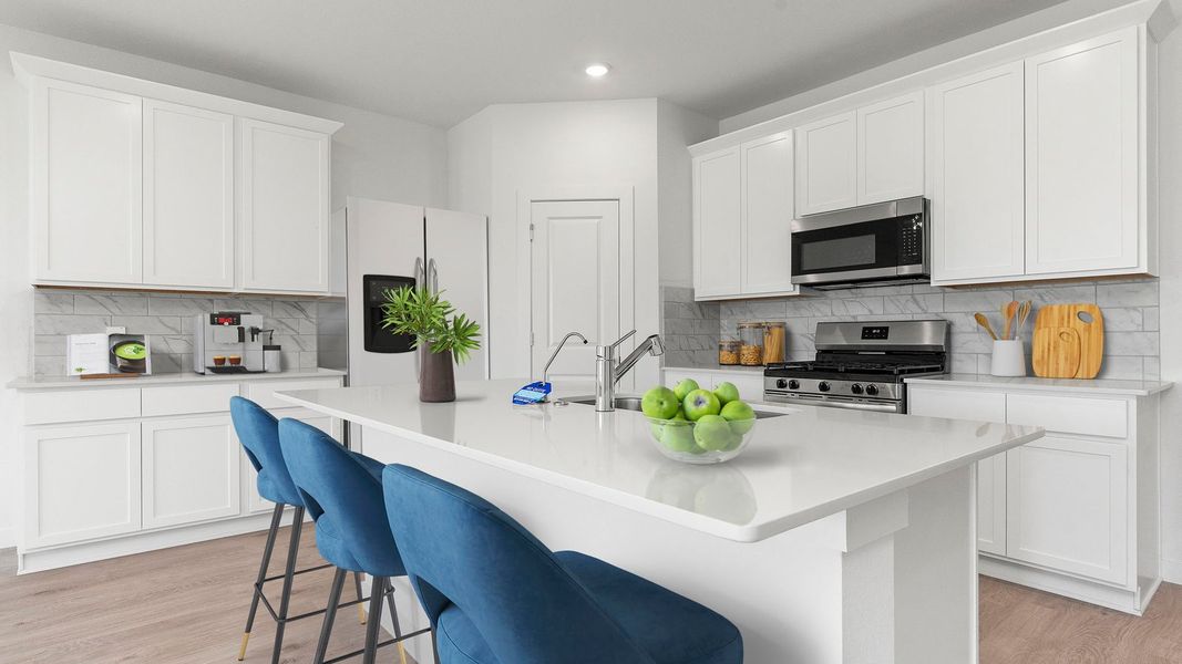 Representative furnished interior of a home built from the Ozark by D.R. Horton in Tamarron, Brookshire (Image 7).