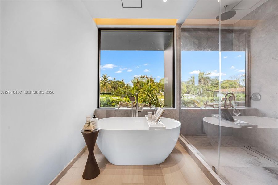 Furnished interior view inside a new home in , Miami Beach (Image 69).