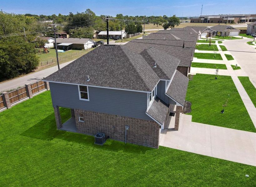 VIRTUALLY STAGED VIRTUALLY STAGED