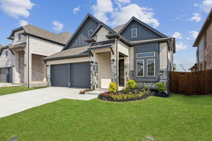 2-2445Auburn_002 2-2445Auburn_002