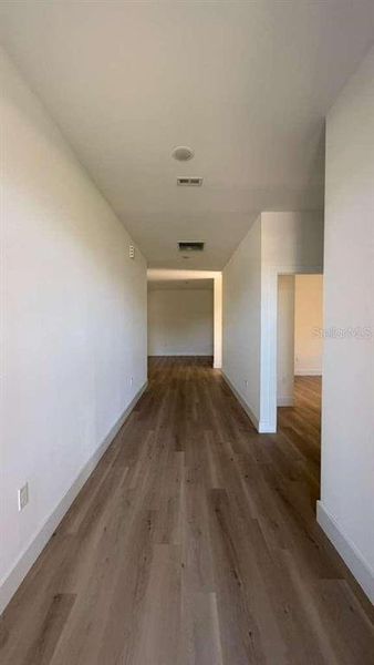 Spacious, unfurnished interior of a new home in , North Port (Image 27).