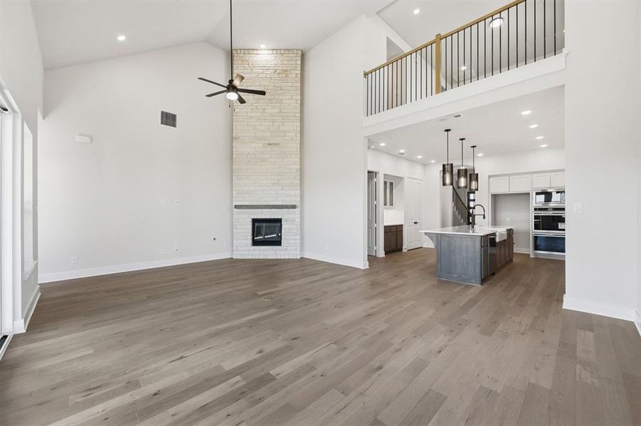 Spacious, unfurnished interior of a new home in Wildflower Ranch, Justin (Image 16).