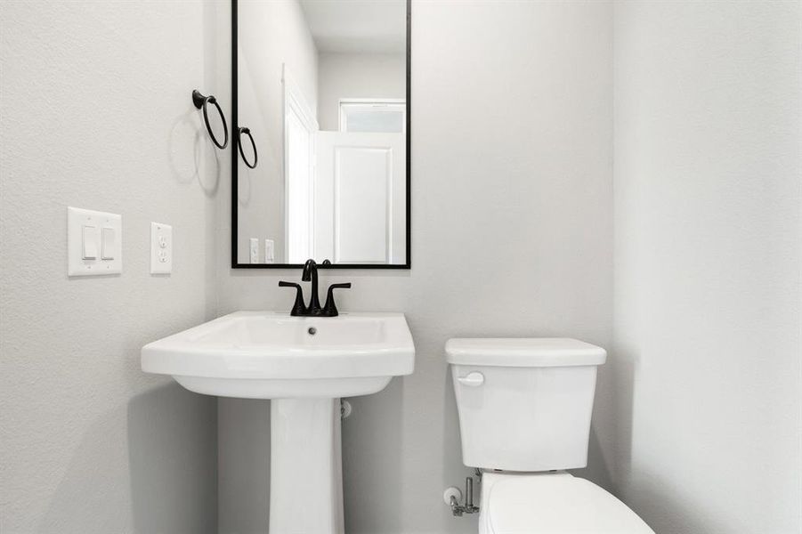 029-2020AldrichRoad-Celina-TX-75009-Bathroom3.jpg-SMALL