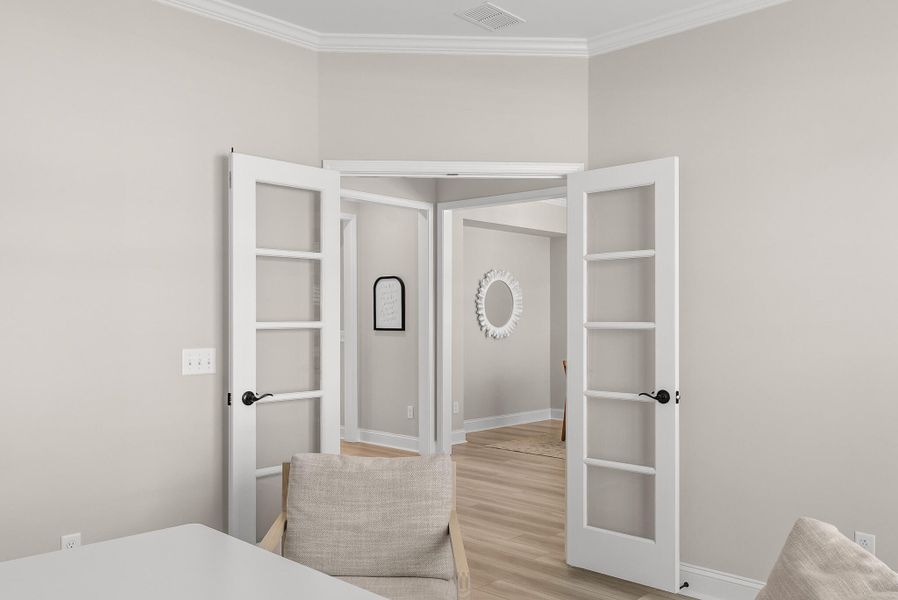Furnished interior view inside a new home in Sea Island Preserve, Johns Island (Image 5). Furnished interior view inside a new home in Sea Island Preserve, Johns Island (Image 5).