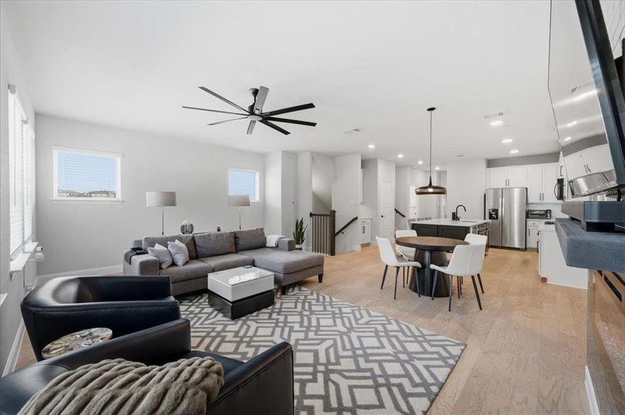 Furnished interior view inside a new home in Bayside, Rowlett (Image 33). Furnished interior view inside a new home in Bayside, Rowlett (Image 33).