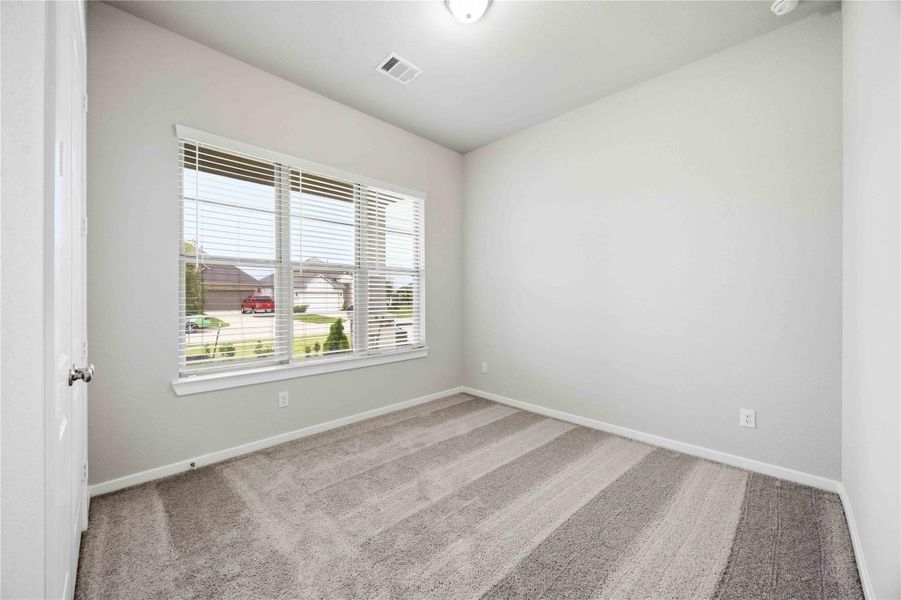 Spacious, unfurnished interior of a new home in Lago Mar  50'  &  55', Texas City (Image 21).