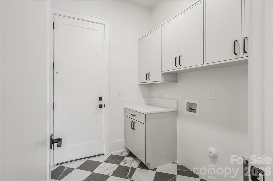 Representative photo of a completed home with the same floorplan. Photos do not reflect the exact finishes.