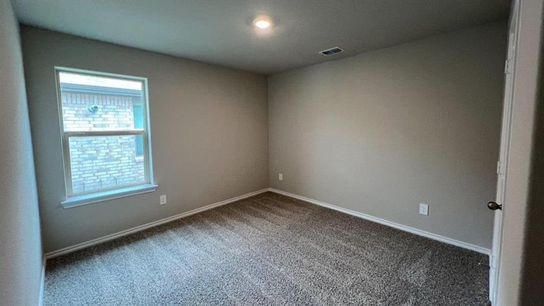 Spacious, unfurnished interior of a new home in Rosewood at Beltmill, Fort Worth (Image 14).