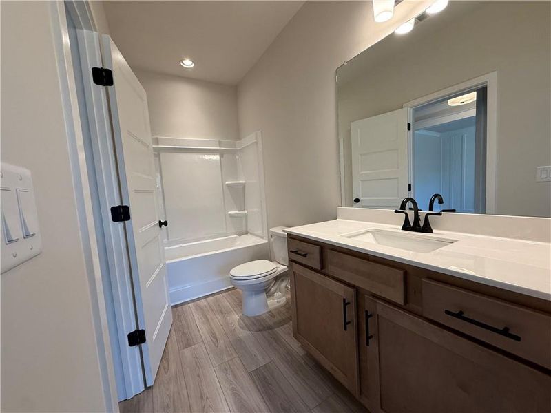 Furnished interior view inside a new home in Ponderosa Farms Reserve, Gainesville (Image 8).
