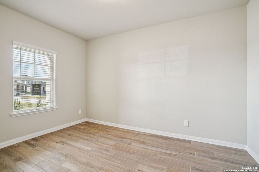 Spacious, unfurnished interior of a new home in Royal Crest, San Antonio (Image 23). Spacious, unfurnished interior of a new home in Royal Crest, San Antonio (Image 23).